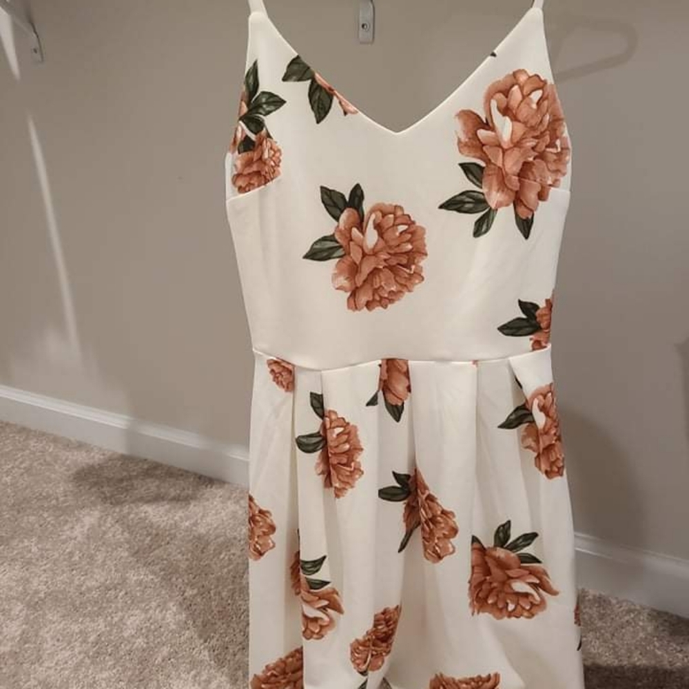 Junior's Monteau Floral Dress